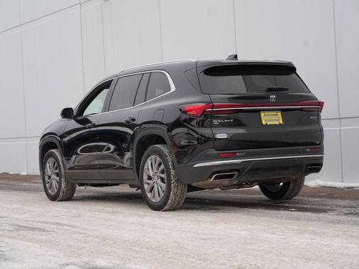 2025 Buick Enclave Preferred FWD