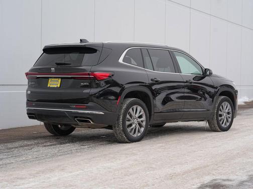 2025 Buick Enclave Preferred FWD