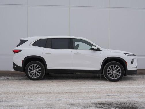 2025 Buick Enclave Preferred FWD