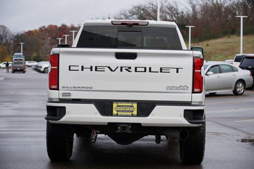 2024 Chevrolet Silverado 3500 High Country