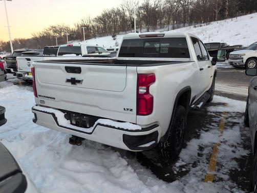 2022 Chevrolet Silverado 3500 LTZ