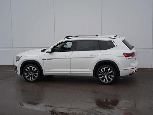 2023 Volkswagen Atlas 3.6L SEL Premium