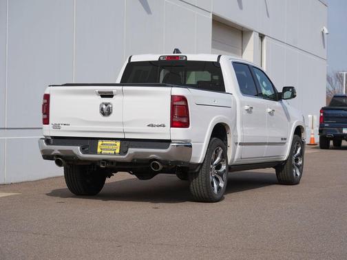 Bright White Clearcoat 2020 RAM 1500 Limited
