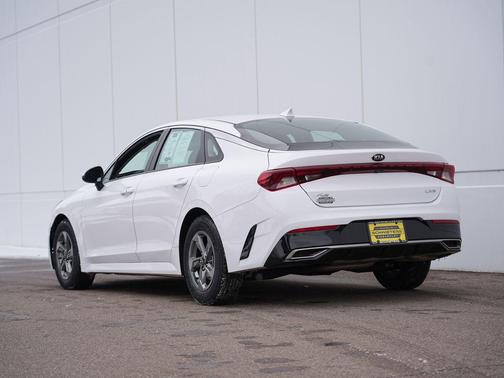 2021 Kia K5 LXS