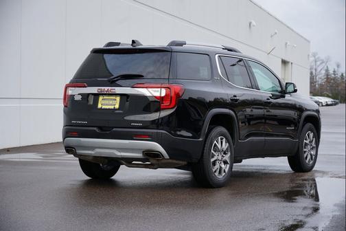2021 GMC Acadia AWD SLT