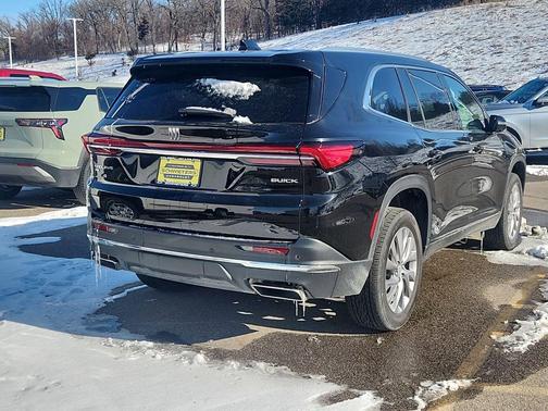 2025 Buick Enclave Preferred FWD