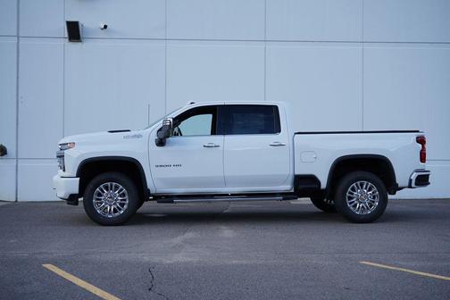 2022 Chevrolet Silverado 3500 High Country