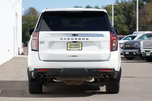 2024 Chevrolet Suburban 4WD High Country
