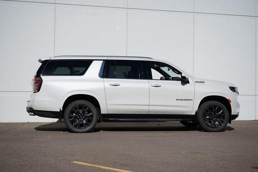 2024 Chevrolet Suburban 4WD High Country