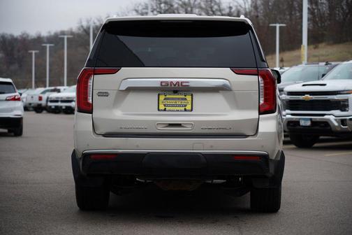 2023 GMC Yukon XL Denali