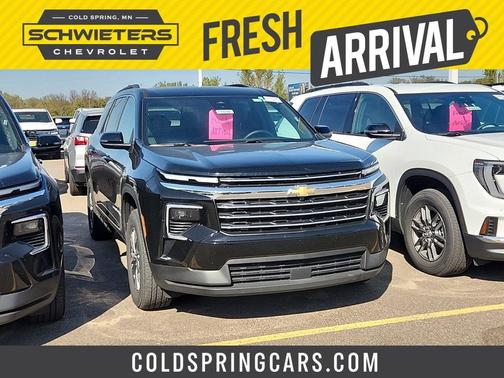 2025 Chevrolet Traverse LT