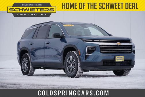 2025 Chevrolet Traverse LT