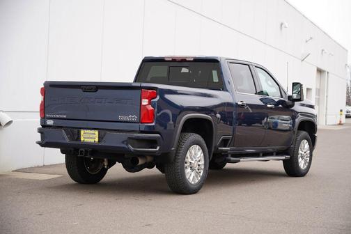 2023 Chevrolet Silverado 3500 High Country