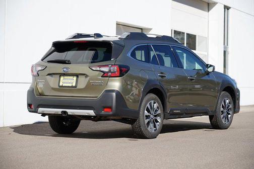 2024 Subaru Outback Touring XT