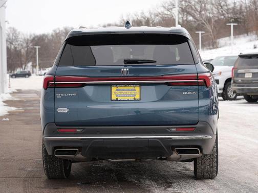 2025 Buick Enclave Preferred FWD
