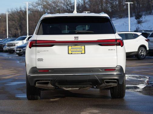 2025 Buick Enclave Preferred FWD