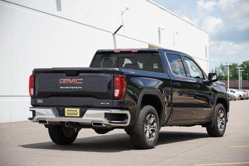 2024 GMC Sierra 1500 SLE