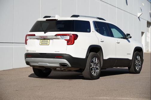 2023 GMC Acadia AWD SLT