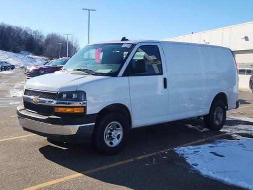 2024 Chevrolet Express 2500 RWD 2500 Regular Wheelbase WT