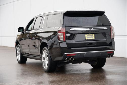 2023 Chevrolet Suburban 4WD High Country