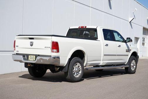 2018 RAM 3500 Laramie Crew Cab 4x4 8' Box
