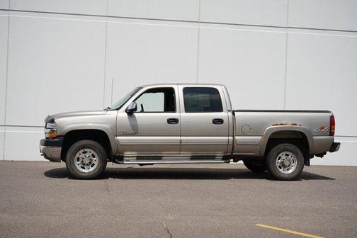 2001 Chevrolet Silverado 2500 LS H/D Crew Cab