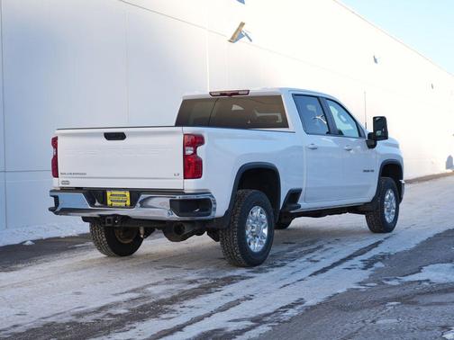 2025 Chevrolet Silverado 3500 LT