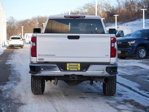 2025 Chevrolet Silverado 3500 LT