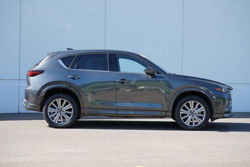 2023 Mazda CX-5 Signature