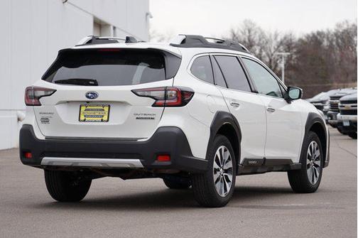 2024 Subaru Outback Touring XT