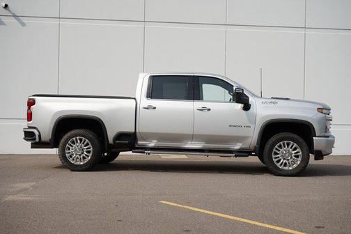 2022 Chevrolet Silverado 3500 High Country