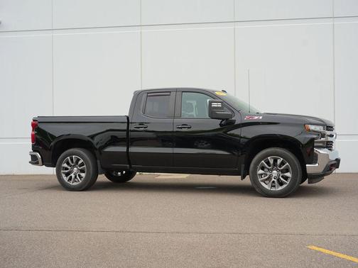 Black 2022 Chevrolet Silverado 1500 Limited 1LT