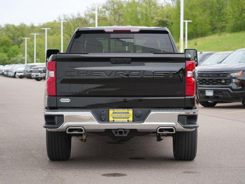 Black 2022 Chevrolet Silverado 1500 Limited 1LT