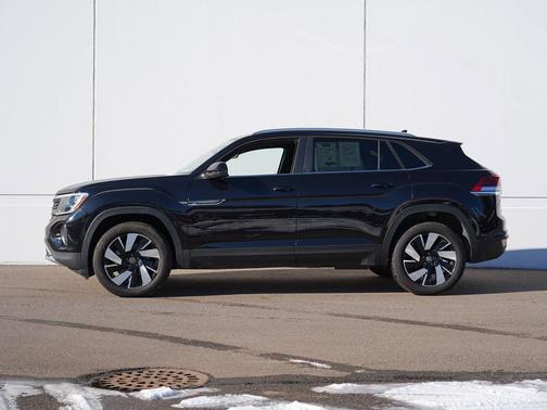 2025 Volkswagen Atlas Cross Sport 2.0T SE w/Technology 4MOTION
