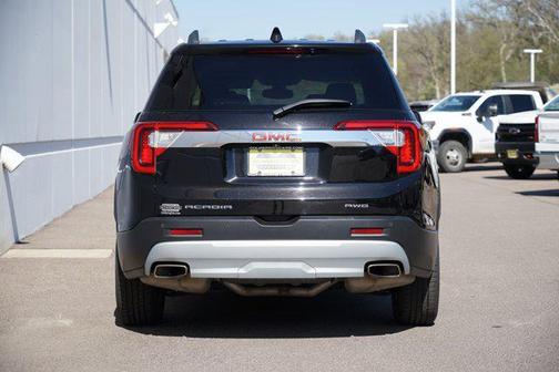 2023 GMC Acadia AWD SLT