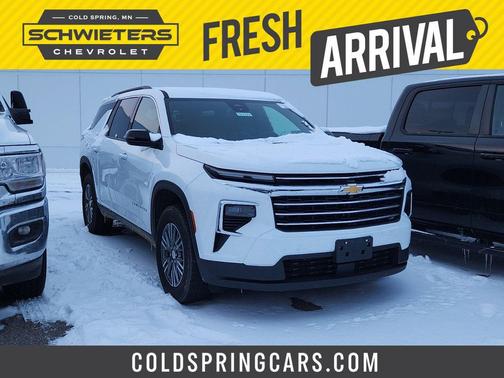 2025 Chevrolet Traverse LT