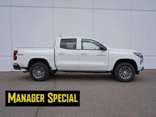 Summit White 2026 Chevrolet Colorado LT