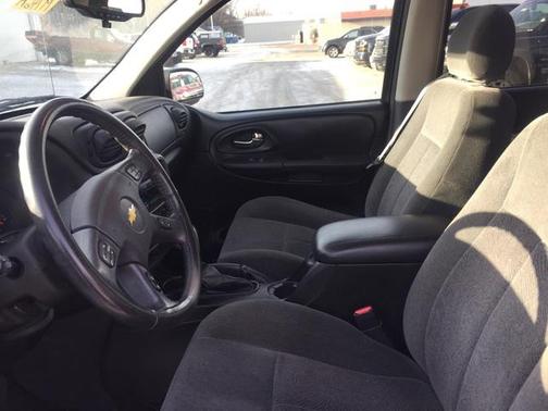 Smokin Asphalt 2005 Chevrolet Trailblazer LT