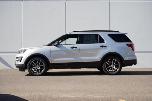 2017 Ford Explorer sport