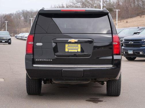 2017 Chevrolet Suburban Premier