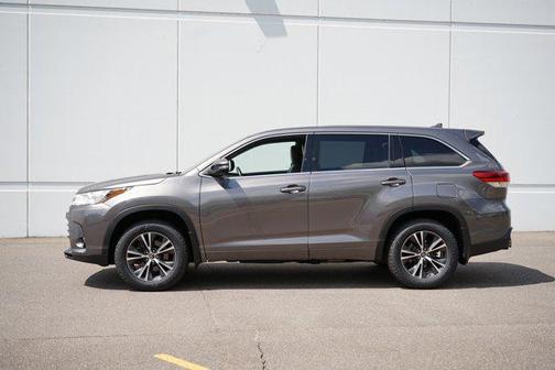 2018 Toyota Highlander LE