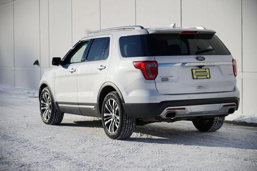 2017 Ford Explorer Platinum