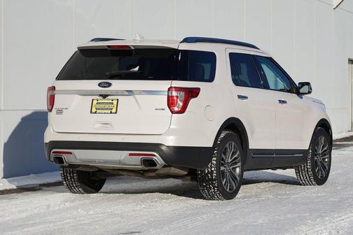 2017 Ford Explorer Platinum