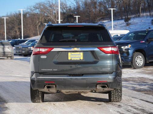 2021 Chevrolet Traverse Premier