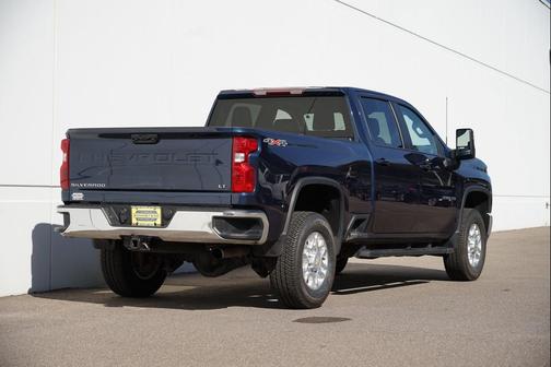 2023 Chevrolet Silverado 3500 LT
