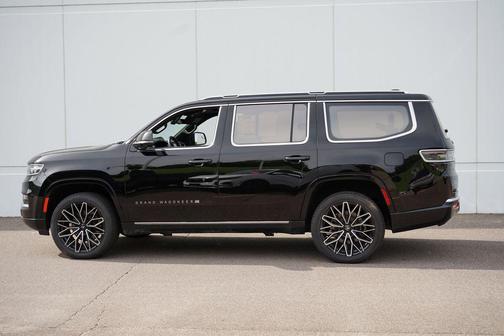 2022 Jeep Grand Wagoneer Series III 4x4