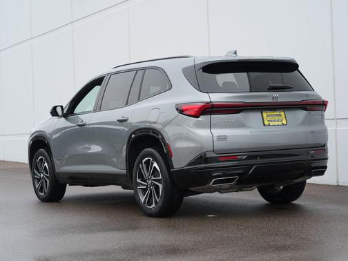 2025 Buick Enclave Sport Touring