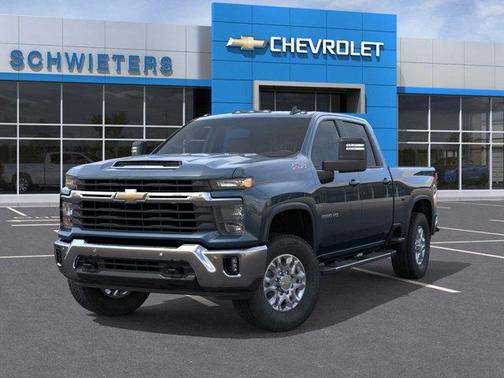 2025 Chevrolet Silverado 3500 LT