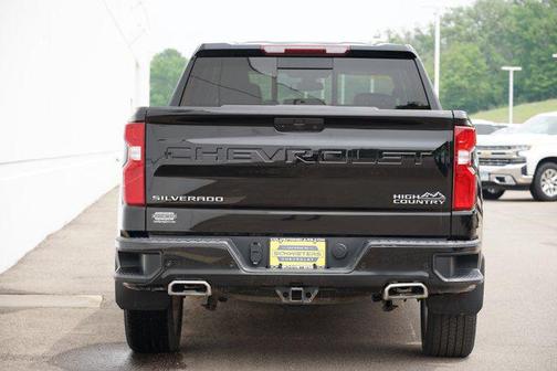 2022 Chevrolet Silverado 1500 High Country