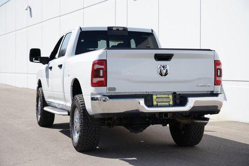 2024 RAM 2500 Tradesman Crew Cab 4x4 6'4' Box